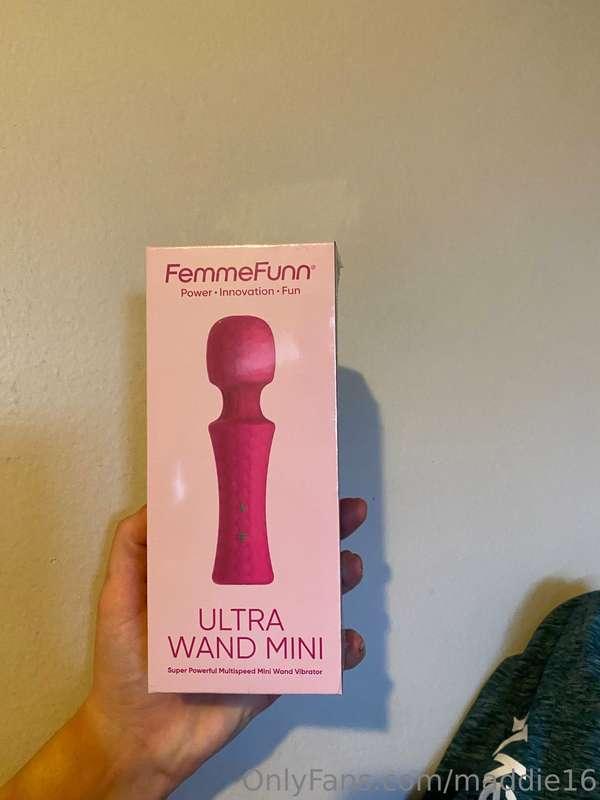 Who wants a custom of me playing with this?