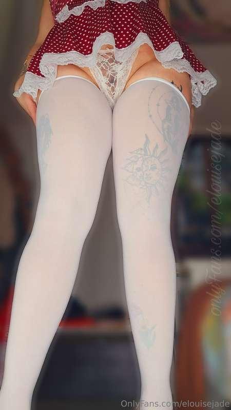 While your down there pull my panties to the side and eat me..