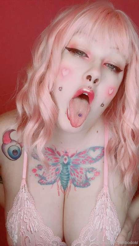 Happy Valentines Day 💕 Don’t forget to send me a treat- wish..
