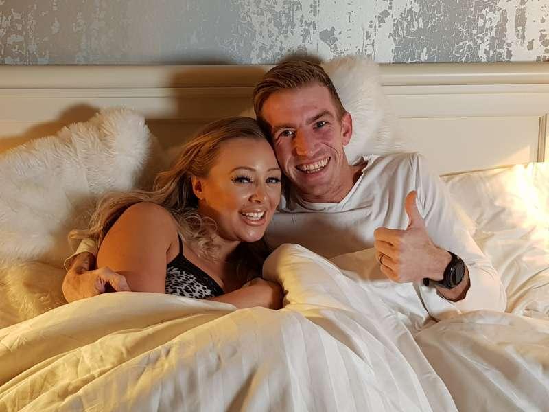I Finally got in bed with @bethundressed 

This Girl is 🔥🔞🔥