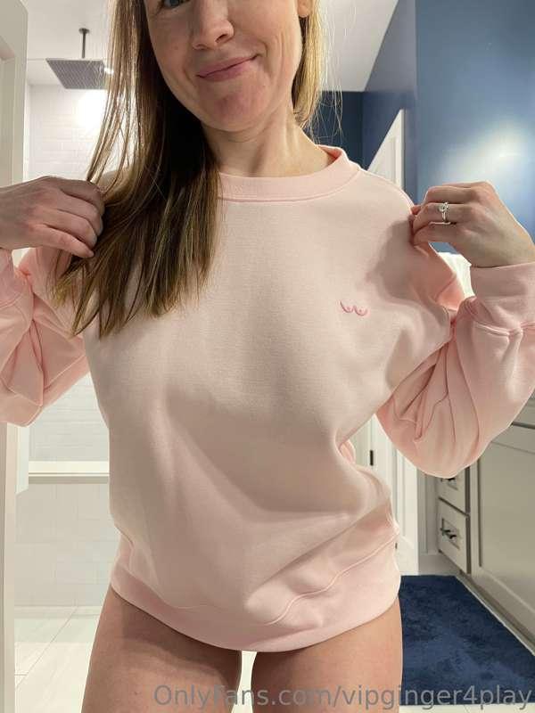 October is almost over, wear your pink. Swipe left and tell ..