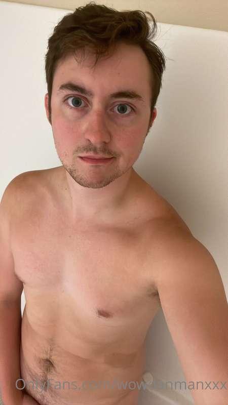 Twitter bathroom photos cum out the best. (Pt. 3)