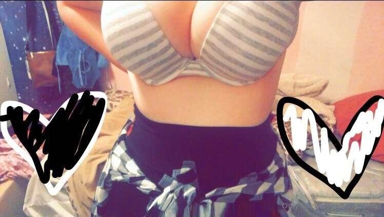 Check your messages from me if you like girl on girl action…..