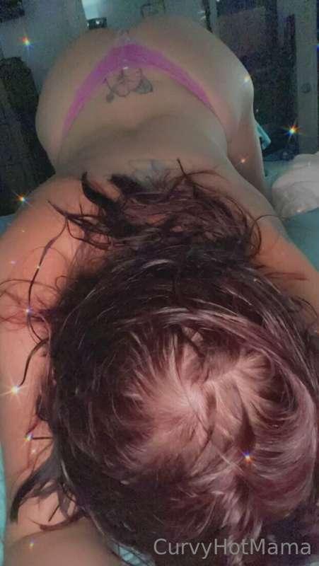 Anyone want to do some sexting today? 😘