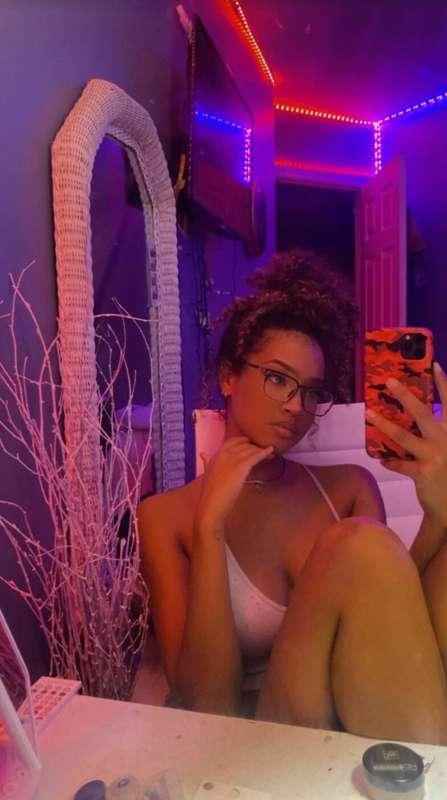 Who's ready for this new series? 😜💜 coming tomorrow...