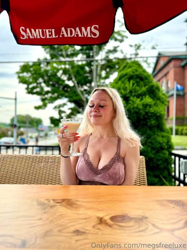 would you take me on a date? 🥰