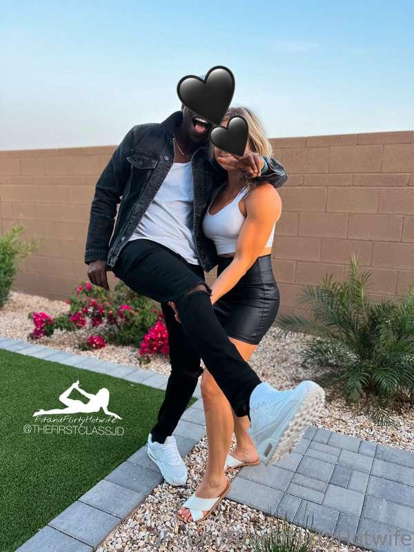 fitandflirtyhotwife image #4