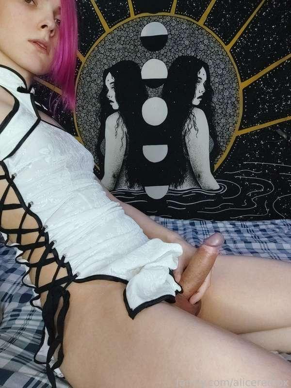 aliceredfox image #8
