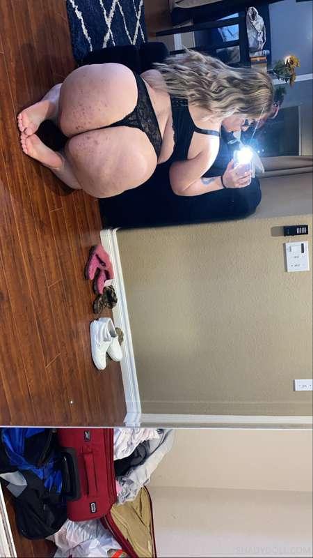 Spank me 👋