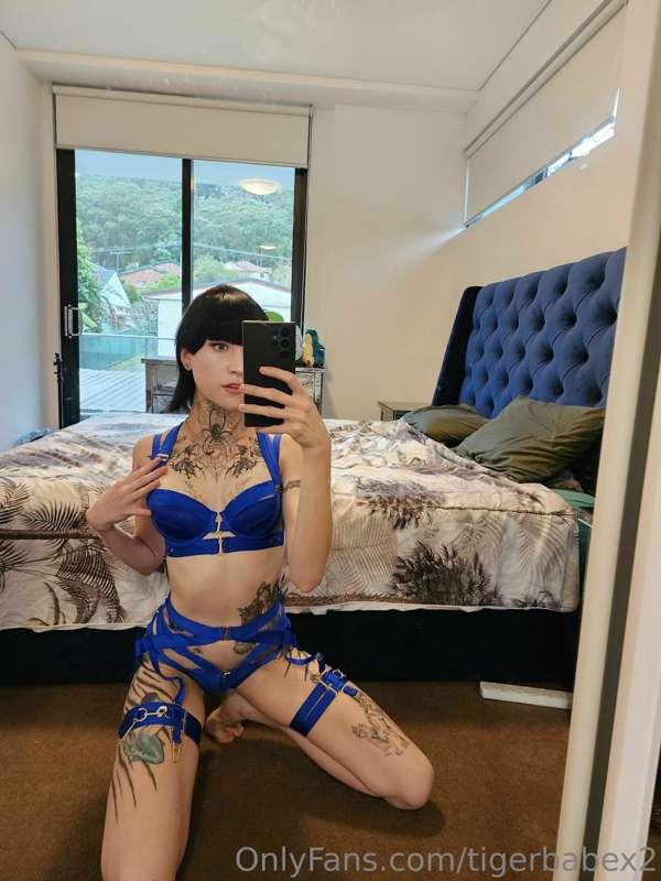 message me if you wanna see what's underneath this new cute ..