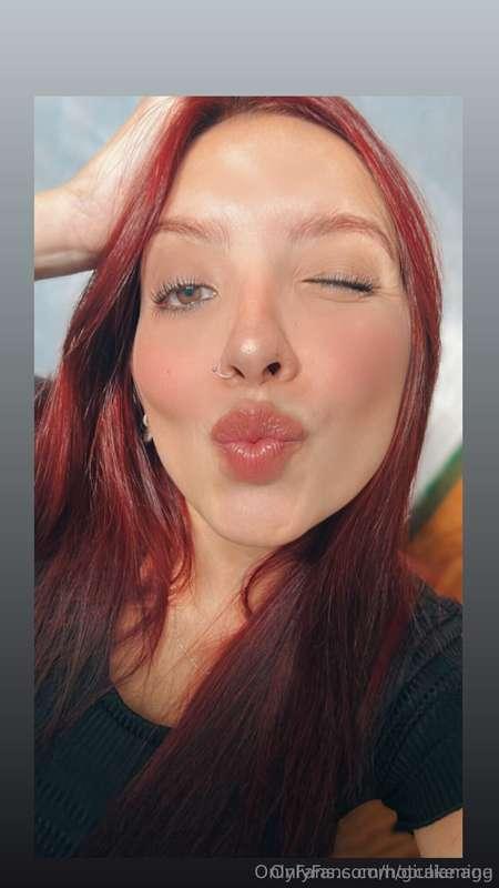 Hi honey 🤭 I'm giuliana from Argentina and I'm waiting for y..