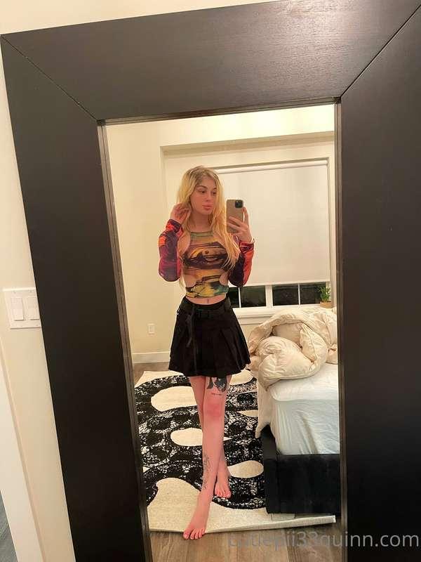 it’s so much fun getting to play dress up all day 🥰 👗 👙