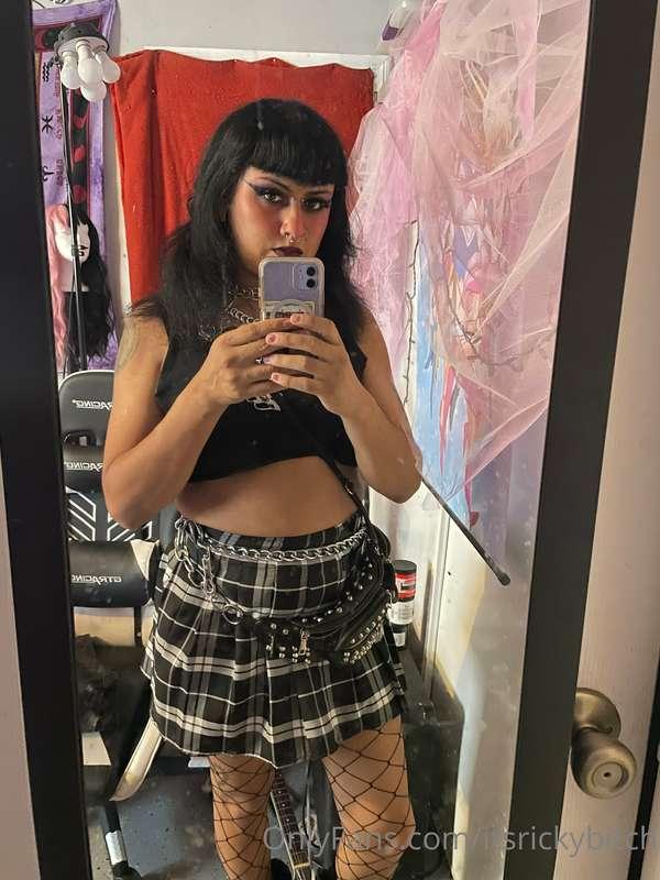 itsrickybitch image #0