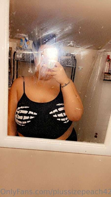 plussizepeach42 image #0