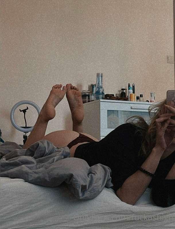 U can find more photos and videos here: https://boosty.to/ba..
