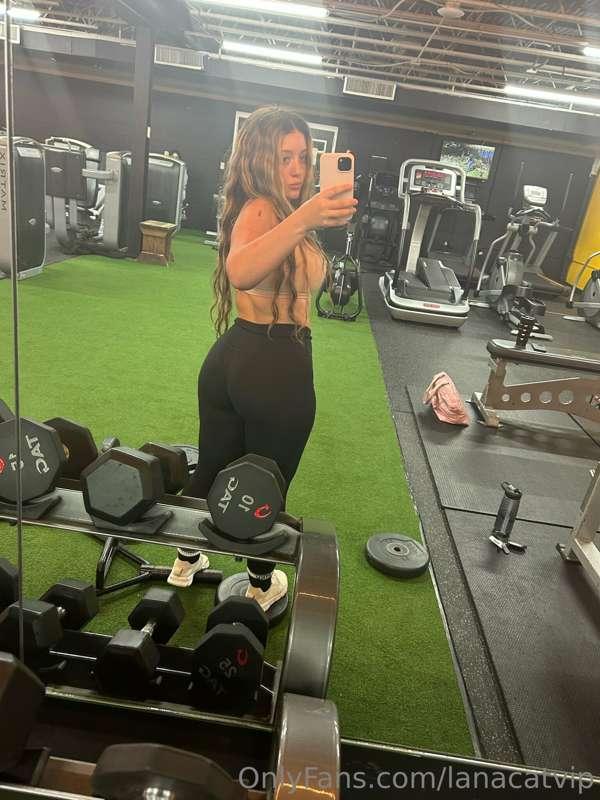 i like to workout in bed instead