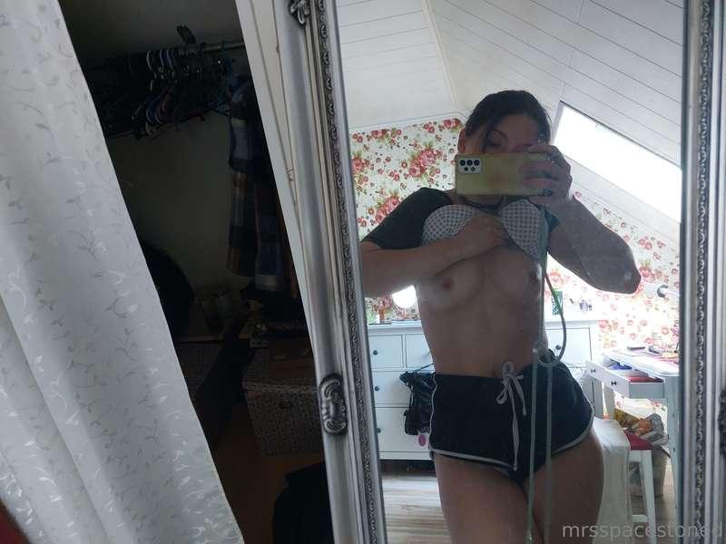Bin 🥙Model für dich ♡ und ein Uludag, bitte ^^ 500 Euro geht..
