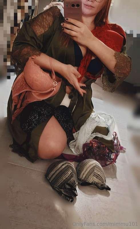 I don't know what to wear 😜