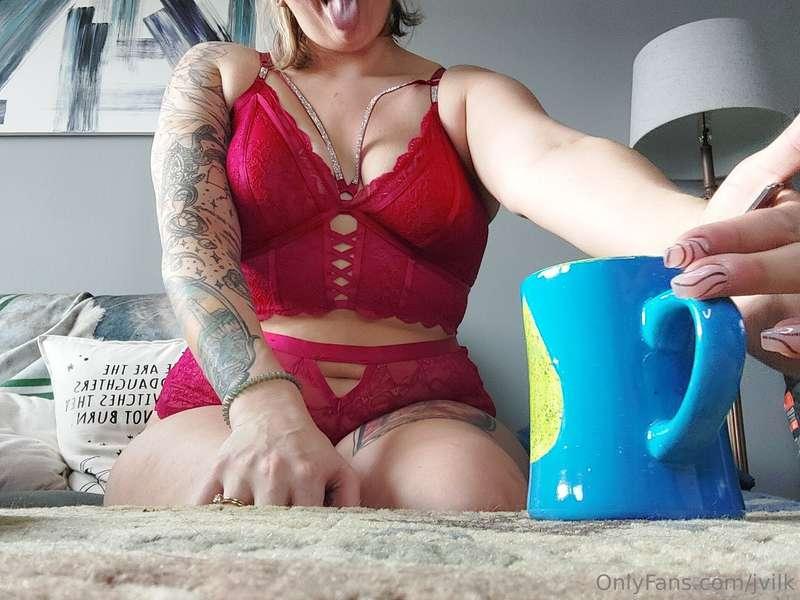 Good morning my bitch 💚