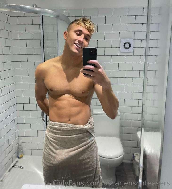 Have a lovely bank holiday weekend boys and girls 🥰🥰🥰 

http..