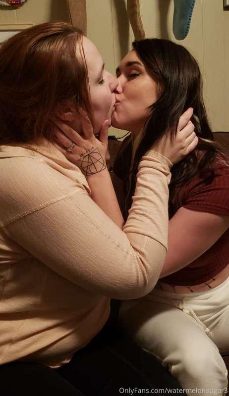 Got to see the wifey, @cream314queen last night 😈 🖤