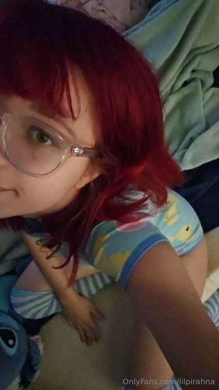 Daddy do u like my onsie?