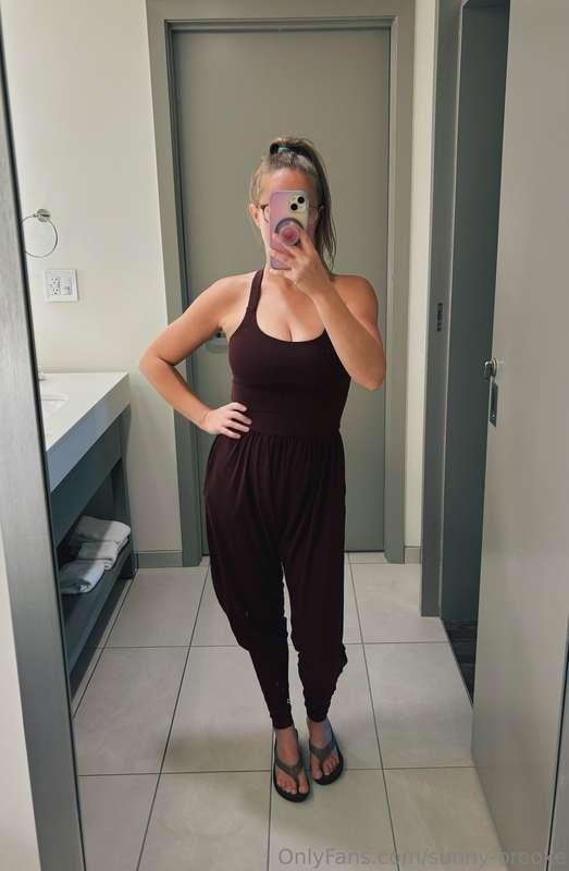 Cozy, comfy jumper vibes today 