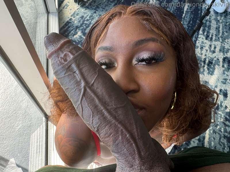 Wagwan this beautiful island girl traveled all the way from ..