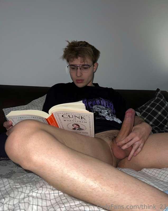 sweet nerd😈