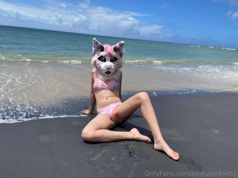 Stretching in the summer sand and sun ☀️🌊Some VERY beautiful..