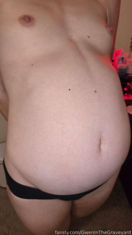 gweninthegraveyard image #5