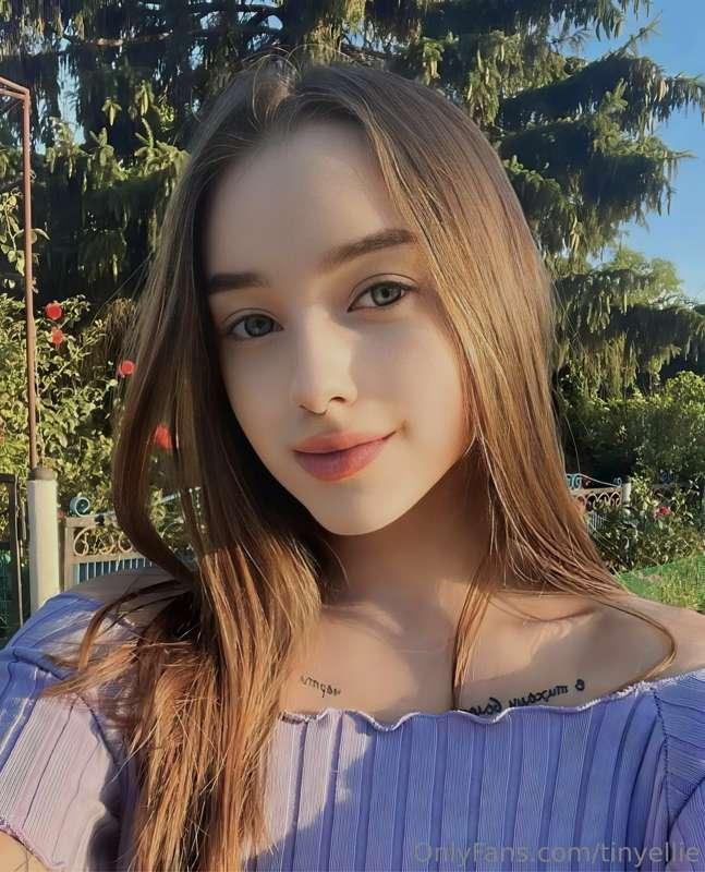 💙 𝗙𝗥𝗘𝗘 𝗢𝗡𝗟𝗬 𝗡𝗢𝗪 💙A naughty girl @florentinarivera wants to p..