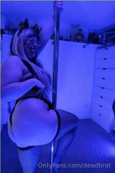 I will be posting my collab photos today so keep an eye out ..