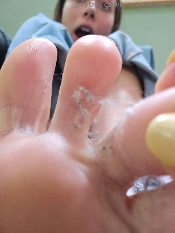 dirtysockcousins image #0