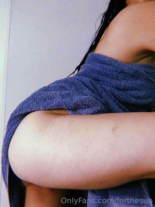 Add my bestie @lucrexxia‼️She is always ready to try somethi..