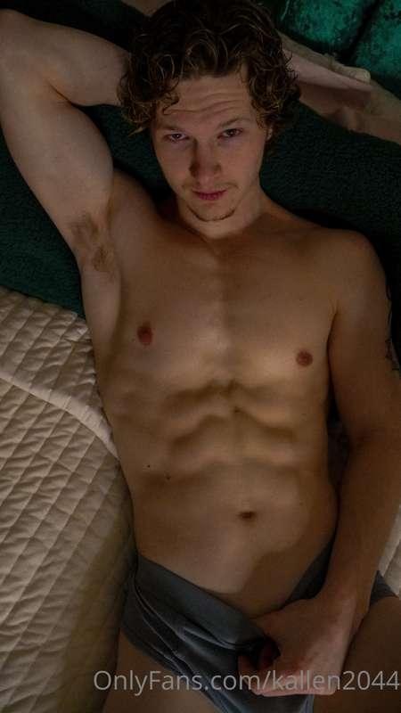 This is my first attempt at taking "sexy photos" lol. Check ..