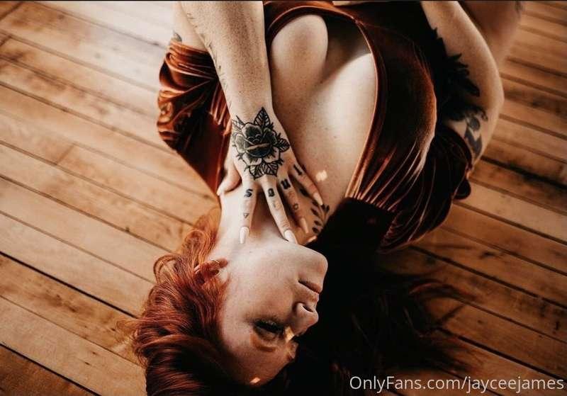 Put your hands around my throat.