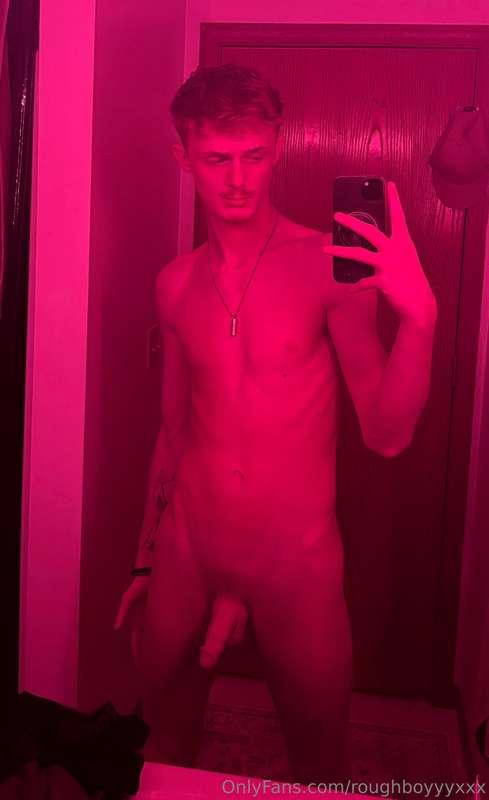 feeling pretty in pink 💕