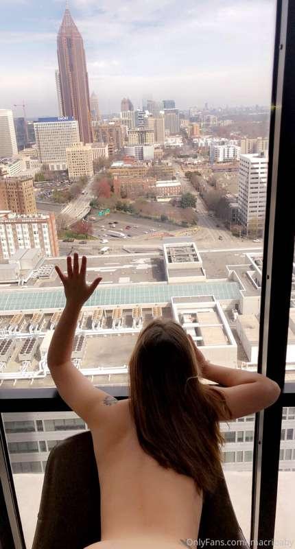 Getting fucked 30 floors up 🤪 Should I make POV videos like ..