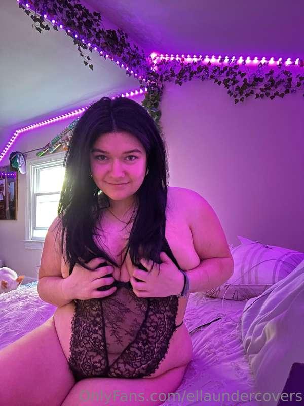 ellaundercovers image #3