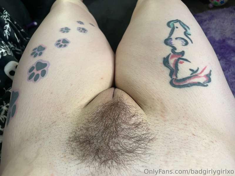 Who loves bushy pussy?