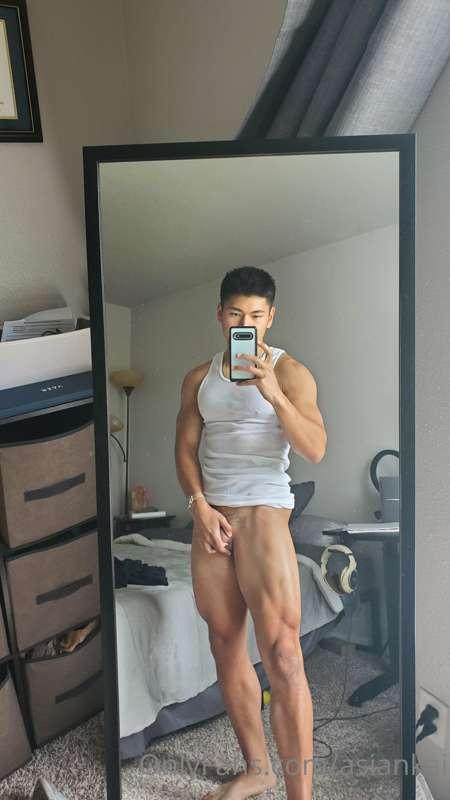Swipe to see me soft and hard 😈🍆