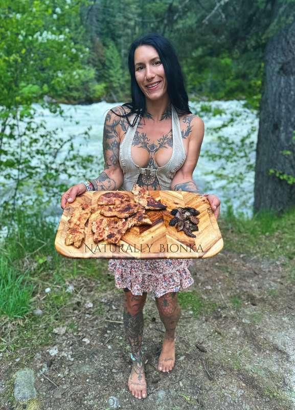 Turkey tenders and morel mushrooms for supper? 🤤