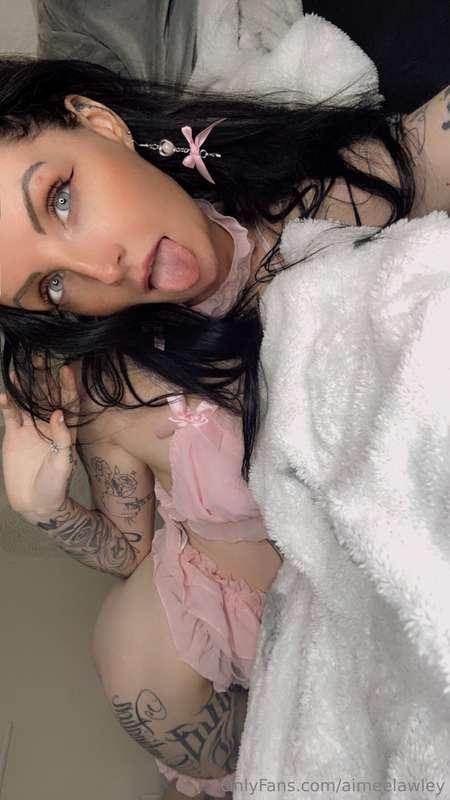 getting freaky in the sheets 😇🥰