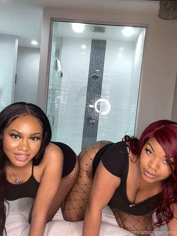 Made some new g/g content with @dollfacesteezofficial 
Make ..