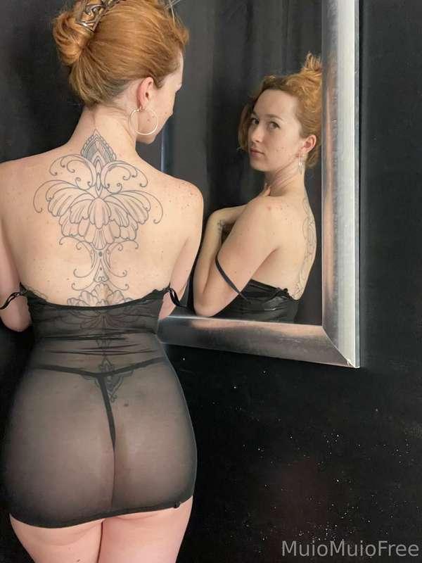 Sale on my main. 🍑 @lilith_voss