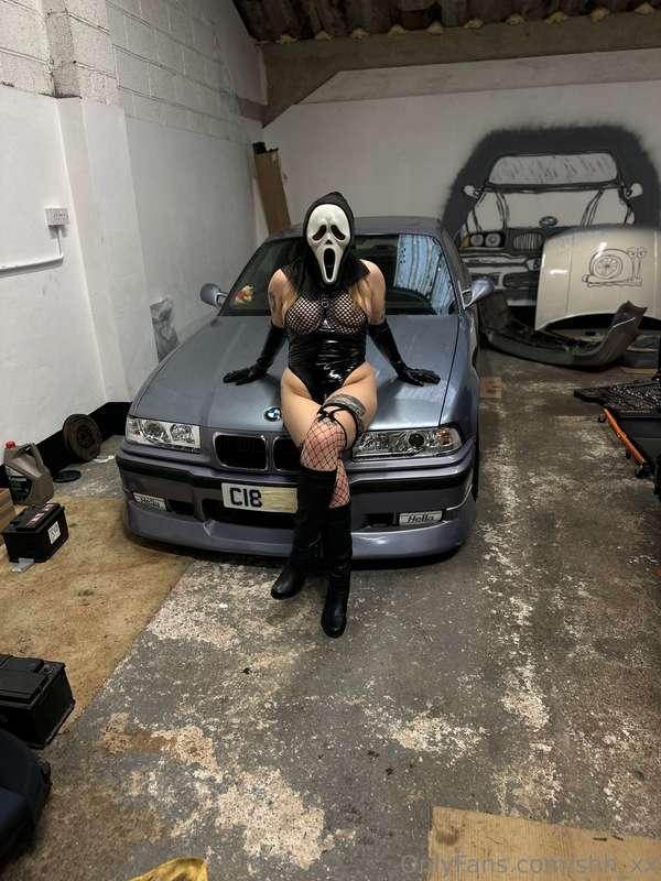 Spot anything you like the look of! 👻💦