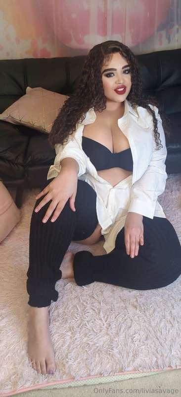 wanna know all my dirty little secrets? DM me 😈