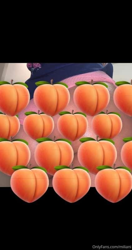 check DM for full pic set 🍑