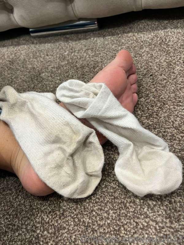 Sweaty socks from the gym this morning… First to tip me $30 ..